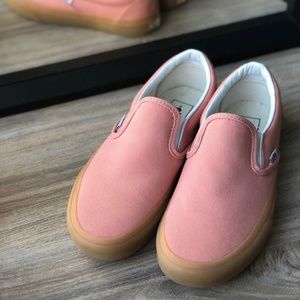 Vans Classic Slip On in Muted Clay/Gum